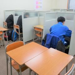 英進進学教室 教室 2