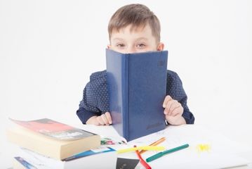 信濃町駅周辺で通う子供の習い事10選。2歳からの幼稚園受験コースも!