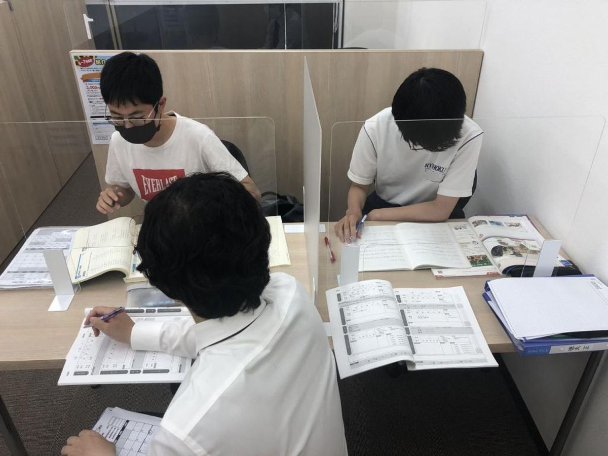 個別指導塾 トライプラス 知立駅南口校8