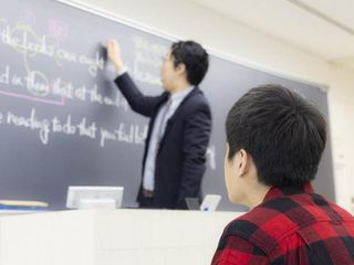 駿台予備学校 教室 4