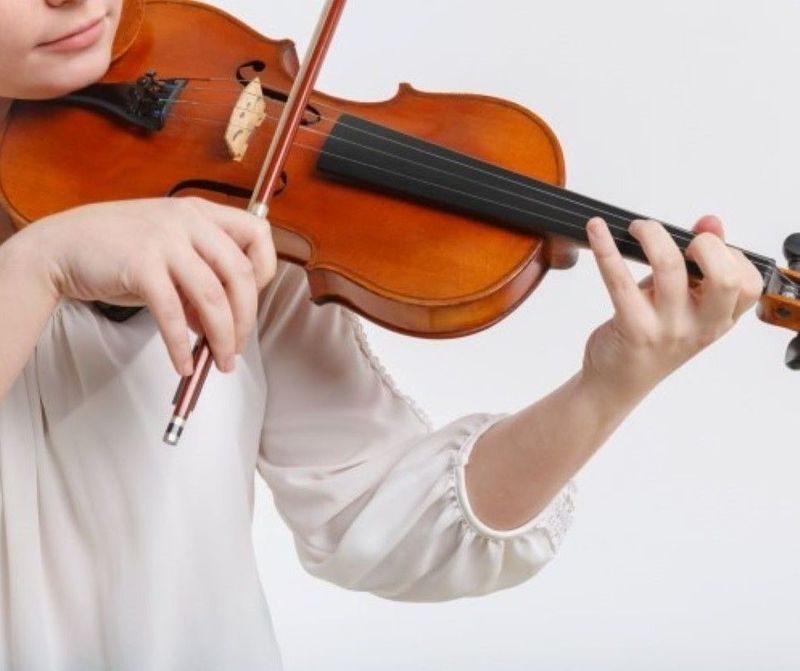 文化堂オリジナルレッスン【バイオリン】の様子