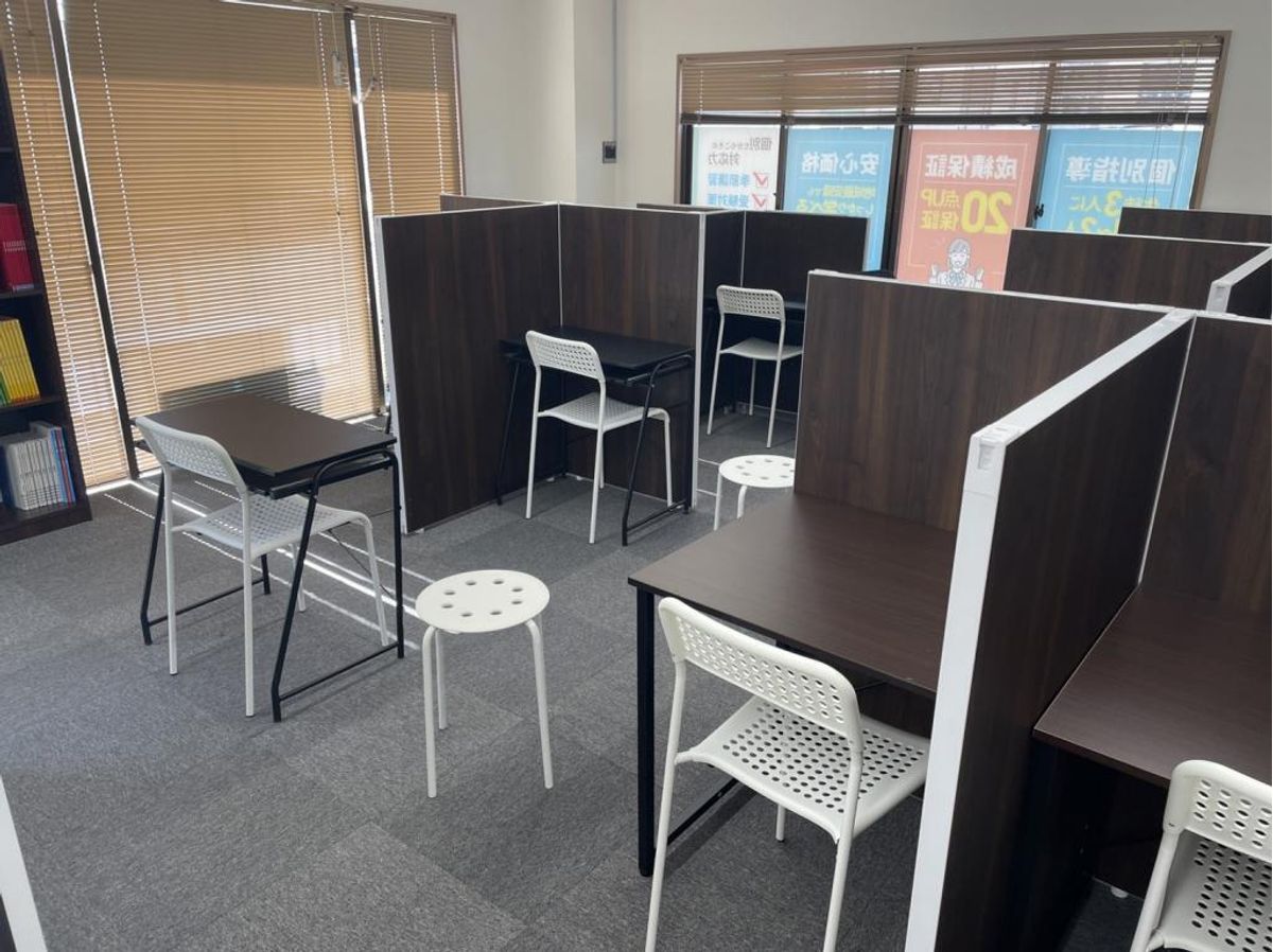 個別指導のマナビウム 九条烏丸教室3