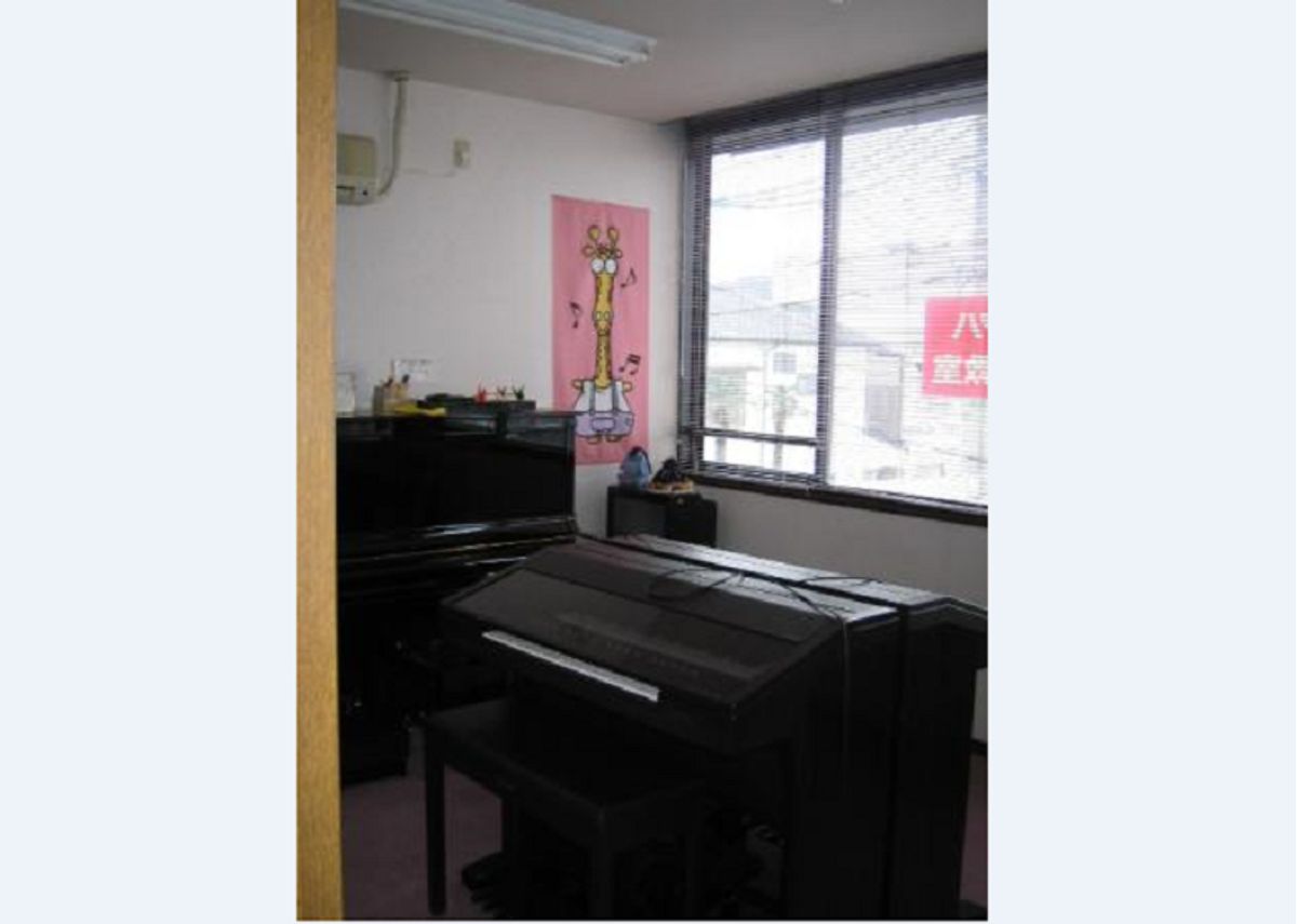 西村楽器【ピアノ】 日向センター4