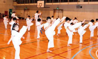 空手教室 武心塾 平塚支部 神奈川県平塚市の子ども空手スクール 子供の習い事の体験申込はコドモブースター