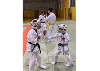 極真会館長野支部 岡谷道場2