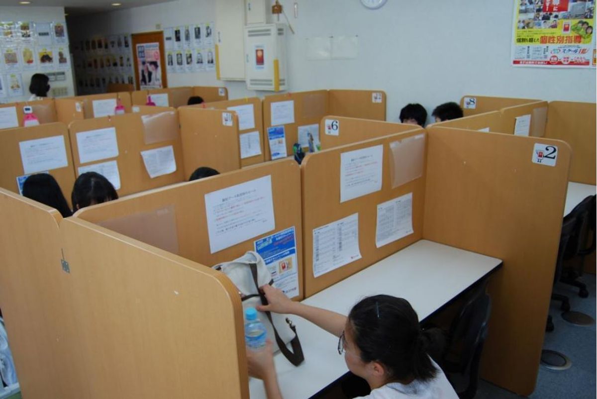 個別指導 スクールIE 春日井中央校3