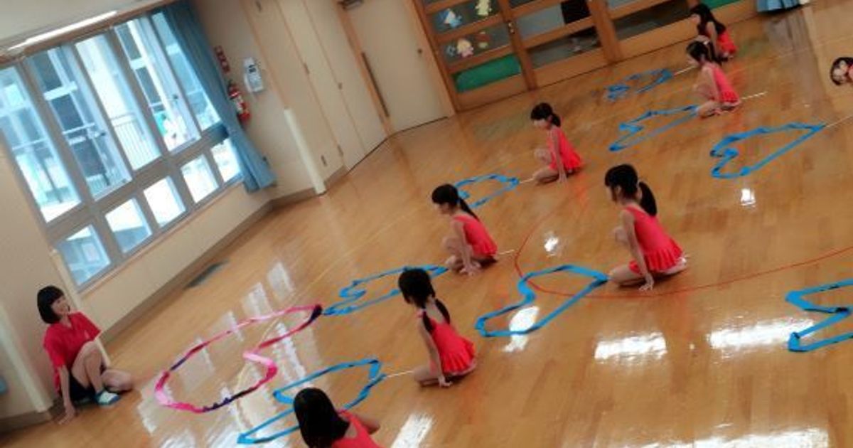 子どもの習い事に新体操 メリットは 何歳から 費用なども詳しく 子供の習い事の体験申込はコドモブースター 子どもの習い事に新体操 メリットは 何歳から 費用なども詳しく 子供の習い事の体験申込はコドモブースター