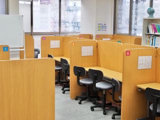 個別指導 スクールIE 教室 2