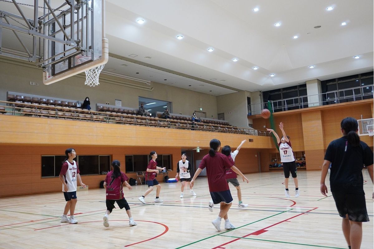 川崎ブレイブサンダース バスケットボールスクールTHUNDERS KIDS 横須賀北校1