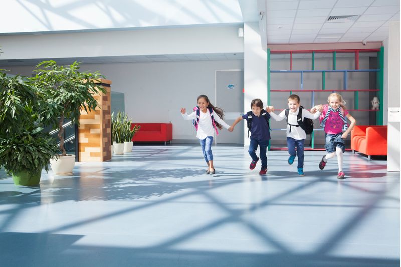 学童保育のお迎え時間が早すぎる!間に合わない時の対処法は?