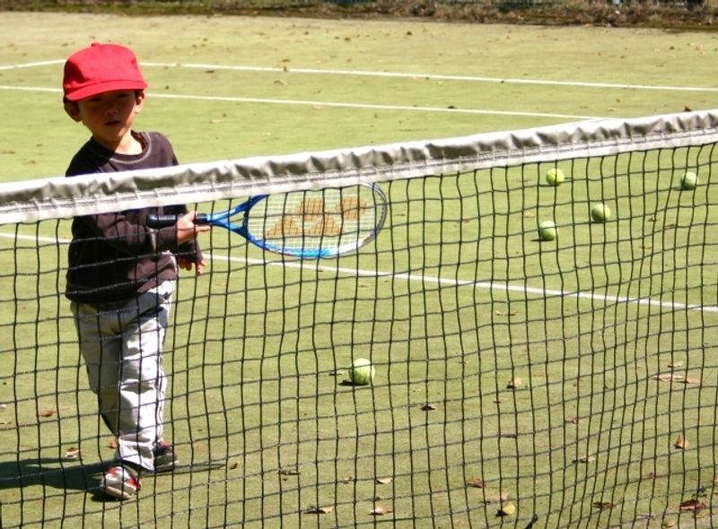 子どものテニスデビューをサポートする練習方法とは？