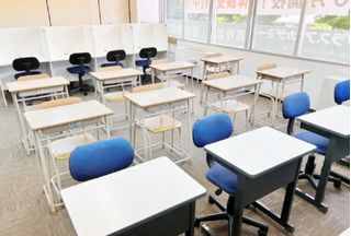 アルファプラスアカデミー 個別指導・高校部コース 円山校4