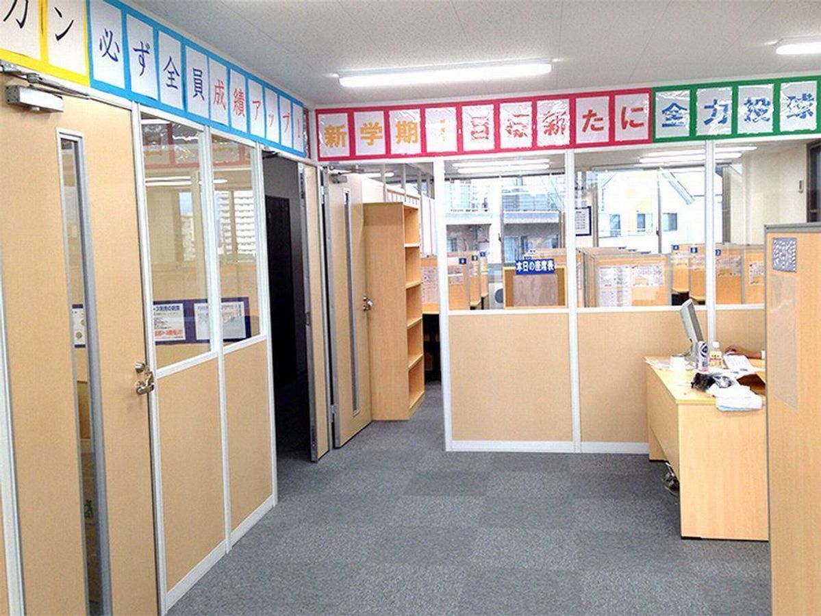 個別指導塾スタンダード 諸岡教室3