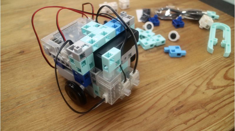 ロボットプログラミングに挑戦！アーテックロボを実際に作ってみました