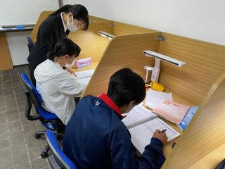 個別指導LoOP 教室 3