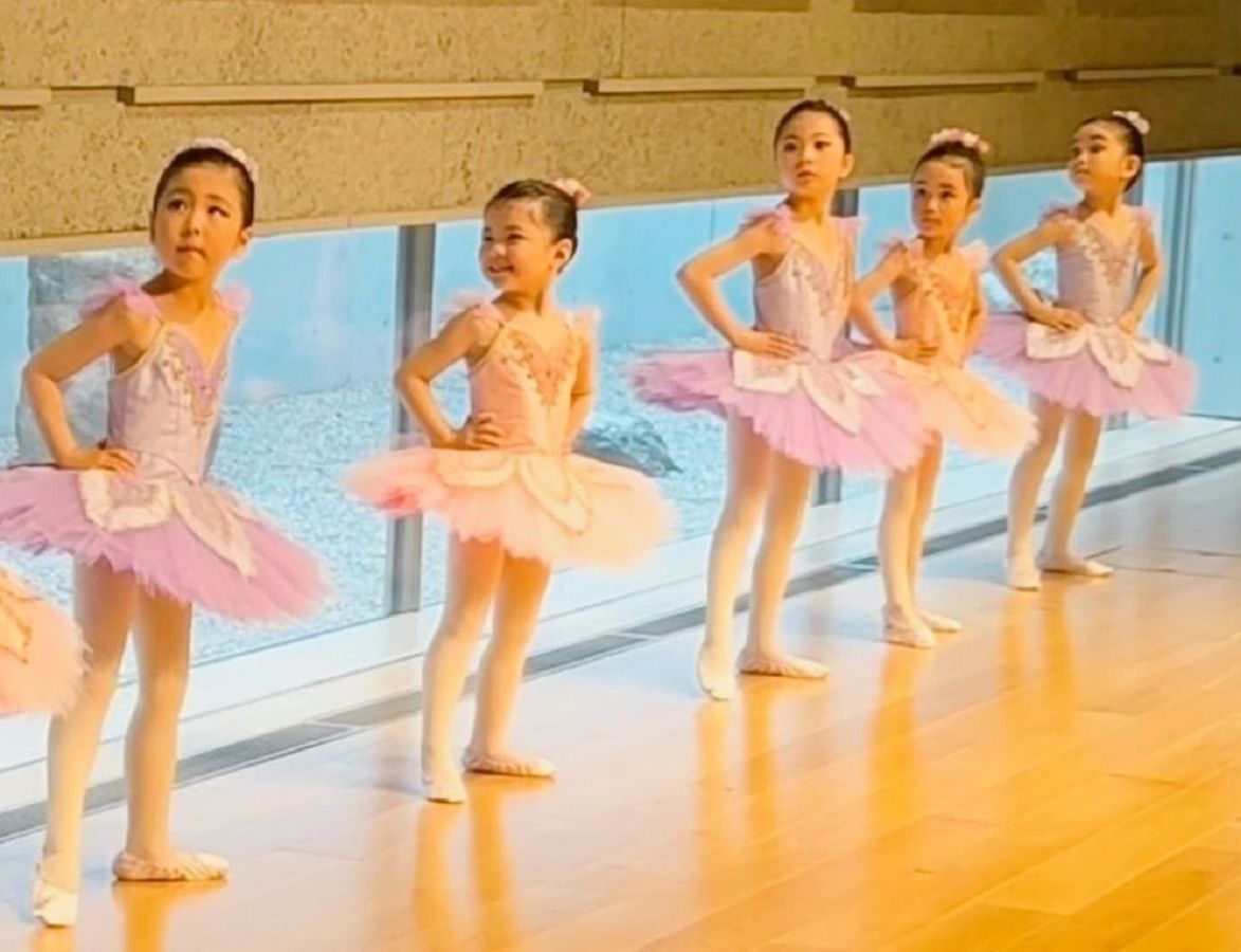 Aurora Ballet School1