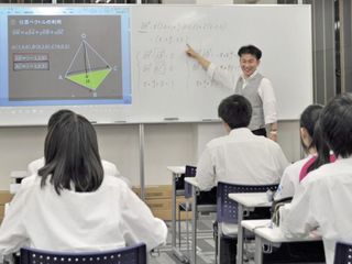 総合受験専門塾長井ゼミハンス 緑井校6