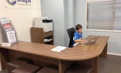 Steps ステップス英会話 西中央教室 口コミ 体験申込 子供の習い事口コミ検索サイト コドモブースター Steps ステップス英会話 西中央教室 口コミ 体験申込 子供の習い事口コミ検索サイト コドモブースター