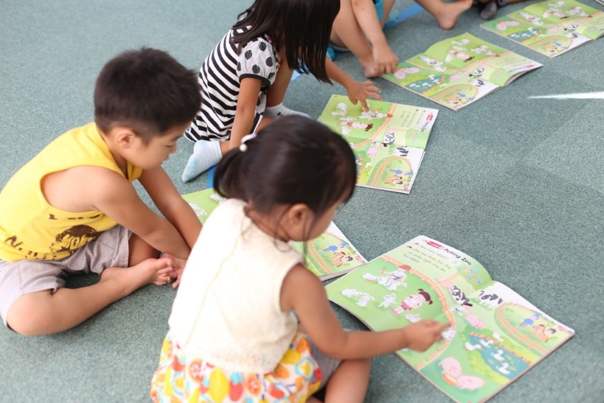 ペッピーキッズクラブ4歳 6歳コースの教材や料金をチェック 英語を楽しく 子供の習い事の体験申込はコドモブースター ペッピーキッズクラブ4歳 6歳コースの教材や料金をチェック 英語を楽しく 子供の習い事の体験申込はコドモブースター