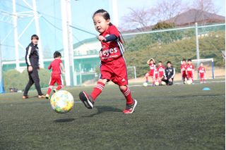 東急Sレイエス フットボールスクール東山田