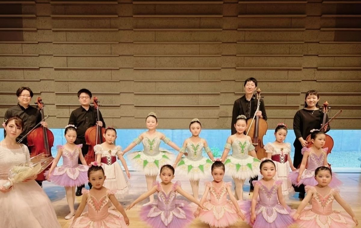 Aurora Ballet School3
