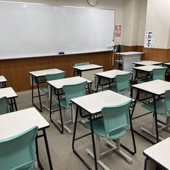 成基学園 教室 2