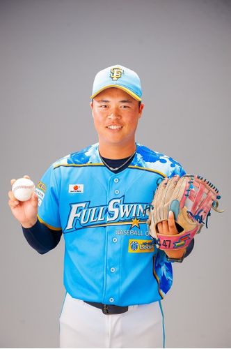 フルスイングベースボールスクール 芝浦教室の先生