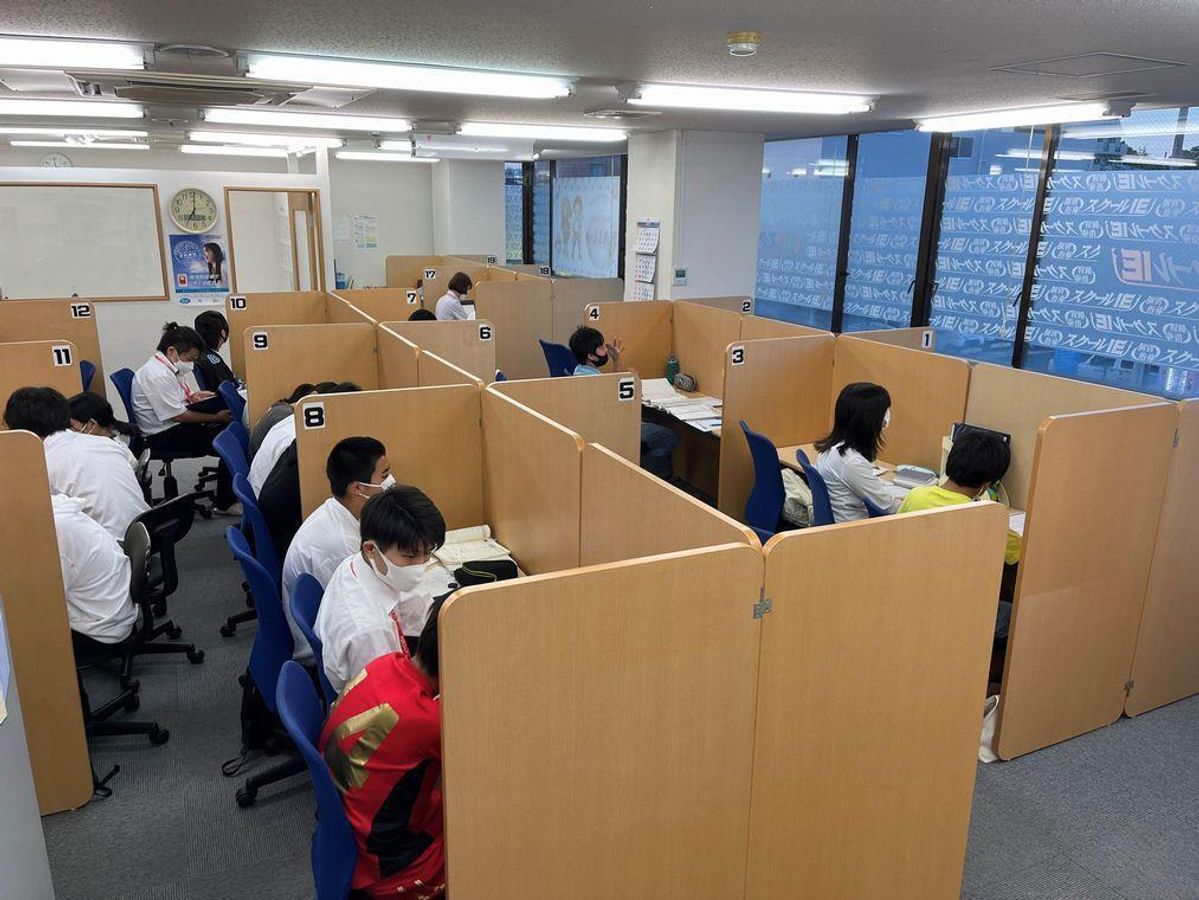 個別指導 スクールIE 服部校5