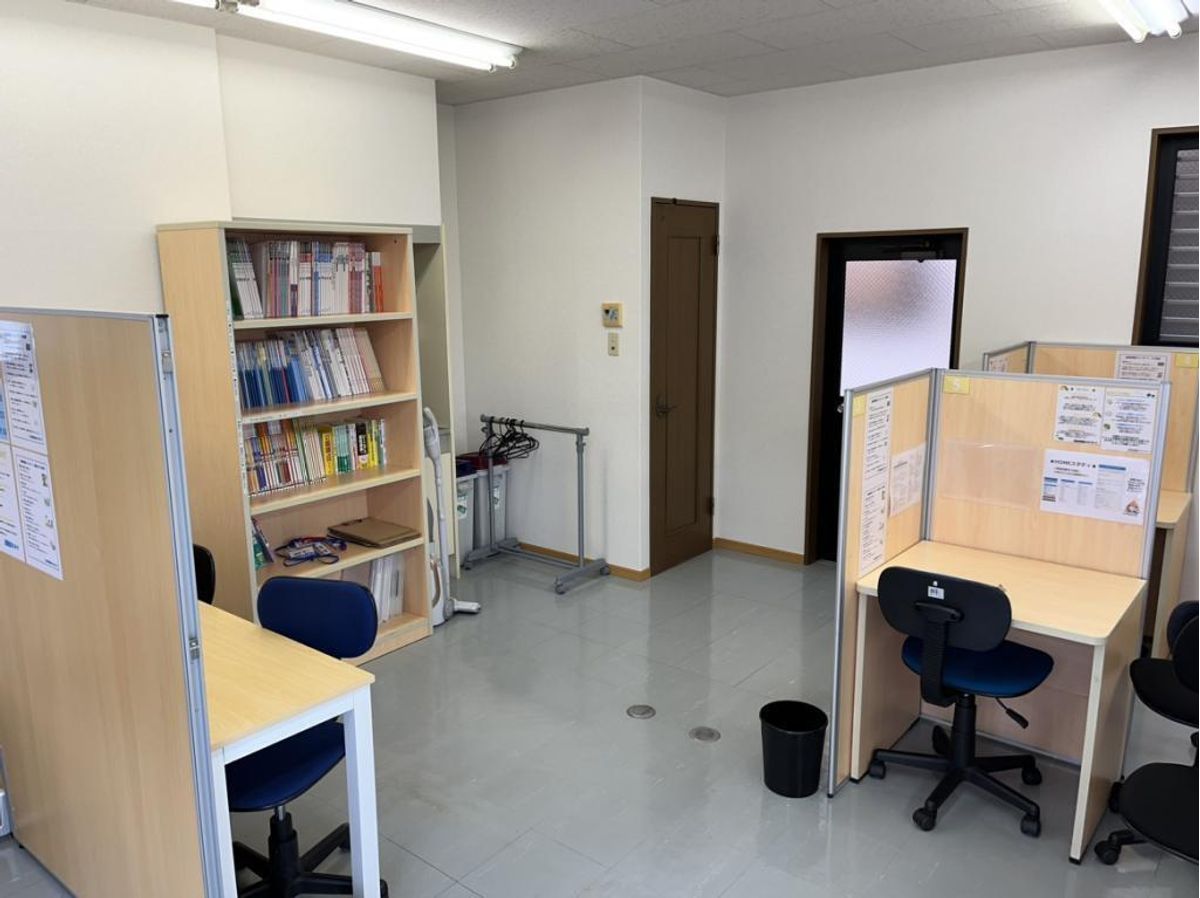 個別指導塾スタンダード 黒髪教室5