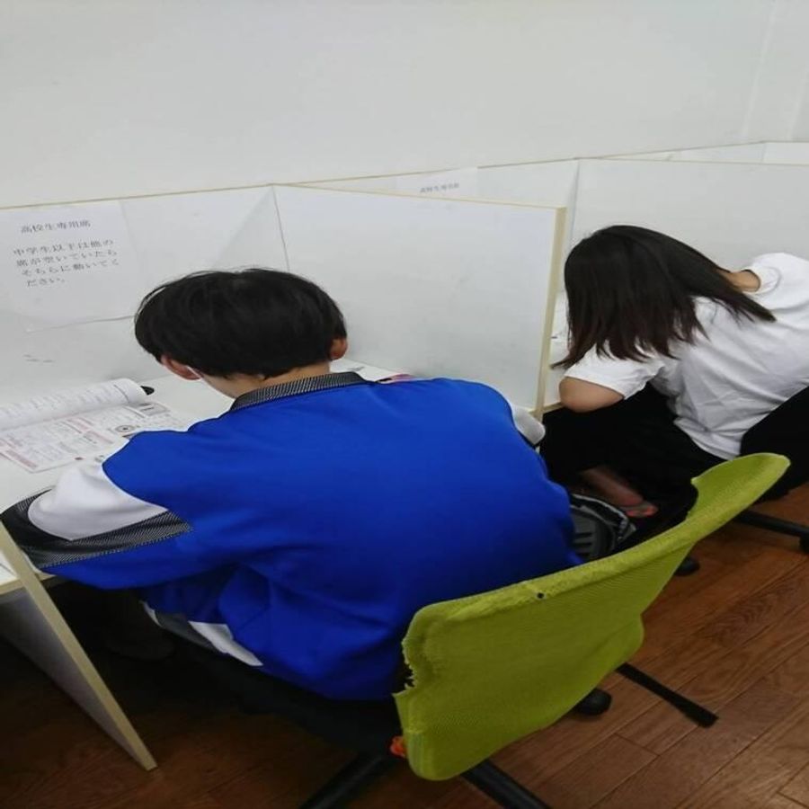 個別指導塾　学習空間 秦野西教室8