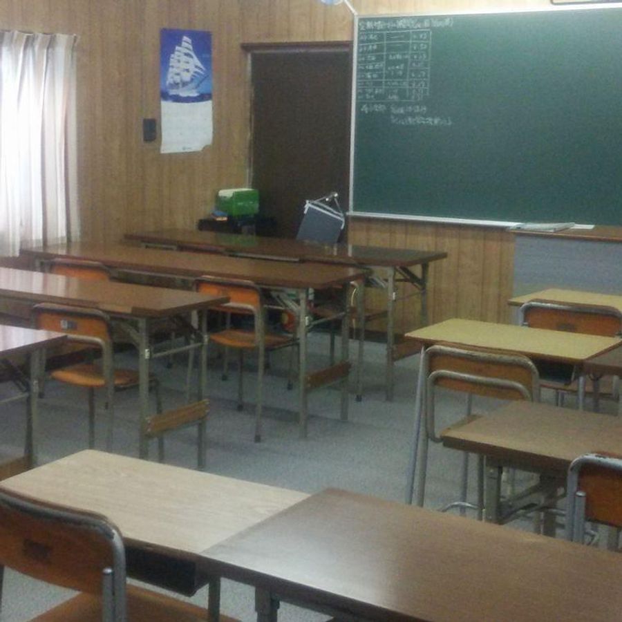 英進塾 上高丸校3