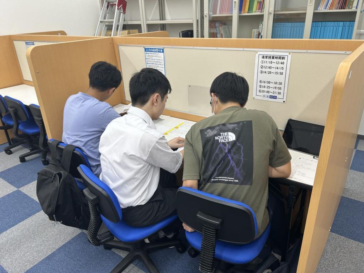 個別指導パスカル（英進館） 天神本館１号館6