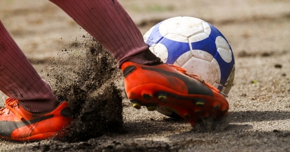 子どもに合ったサッカースパイクの選び方は 人気のメーカーも 子供の習い事の体験申込はコドモブースター 子どもに合ったサッカースパイクの選び方は 人気のメーカーも 子供の習い事の体験申込はコドモブースター