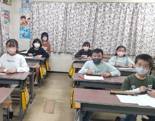 真岡珠算簿記学校【そろばん】 小山基礎アカデミー 羽川教室3