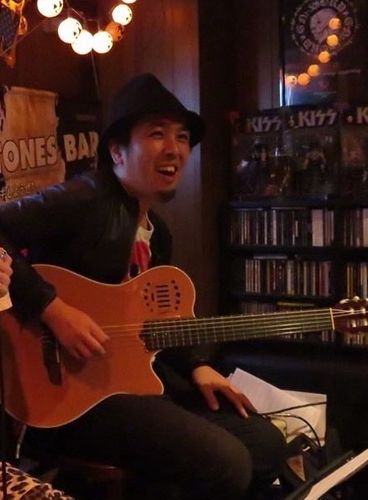 新響楽器 小学生ギター教室 ミュージックサロン OPUSの先生