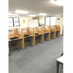 個別指導塾リライアンス 教室 4