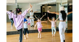 PREMIUM CLUB ダンススクール 教室 1