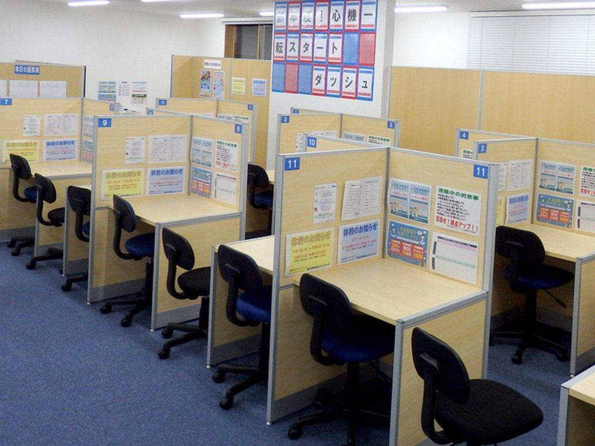 個別指導塾スタンダード 上越教育大前教室3