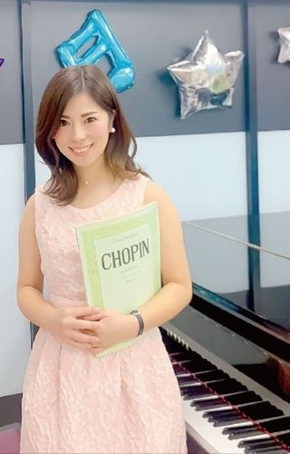 Taiga Kids Academyの先生