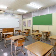 KEC近畿教育学院 高槻芝生校5