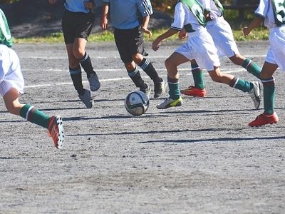 府中駅周辺の子供サッカースクール8選。基礎力の向上で技術力もアップ！