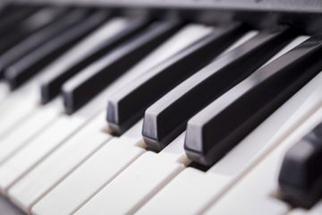 子供・幼児向けピアノレッスンの料金は？効果はあるの？