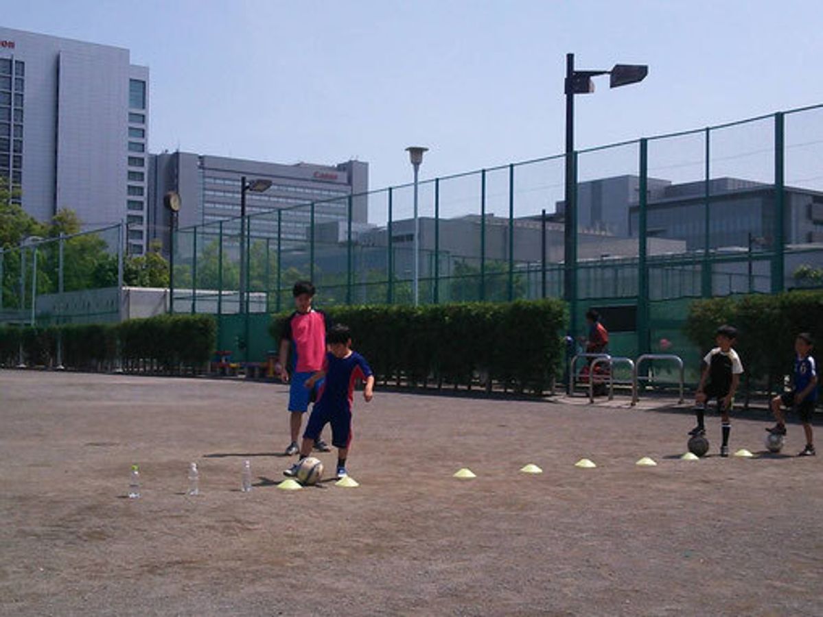 Etsサッカー教室 新丸子 武蔵小杉サッカーチーム 神奈川県川崎市中原区中丸子の子どもサッカースクール 子供の習い事の体験申込はコドモブースター Etsサッカー教室 新丸子 武蔵小杉サッカーチーム 神奈川県川崎市中原区中丸子の子どもサッカースクール 子供の習い事の体験申込はコドモブースター