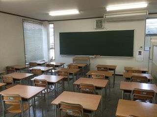 白沢進学ゼミ 教室 3