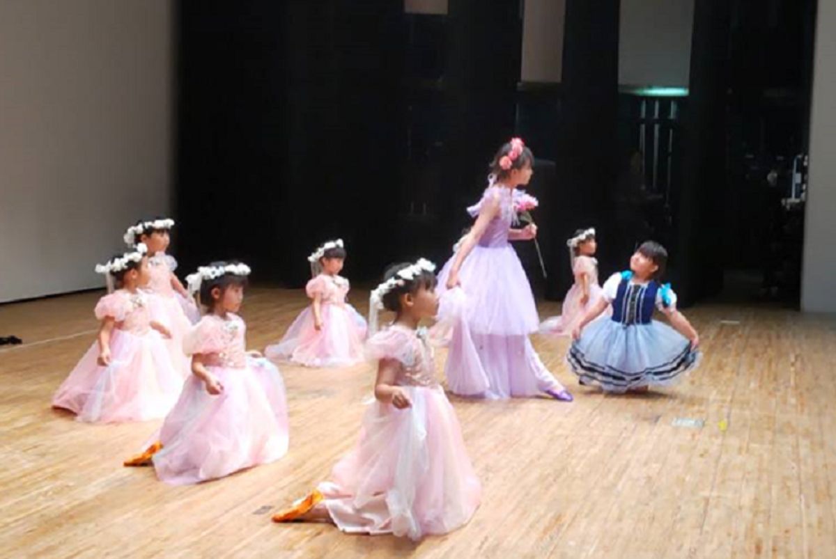 モダンバレエスタジオSmile Bouquet 保土ヶ谷教室3