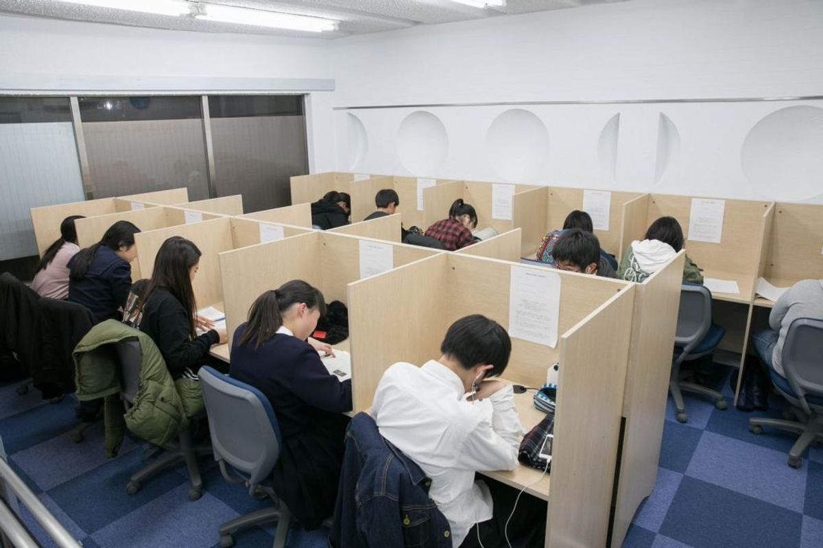 個別指導まなびプラス 高石教室3