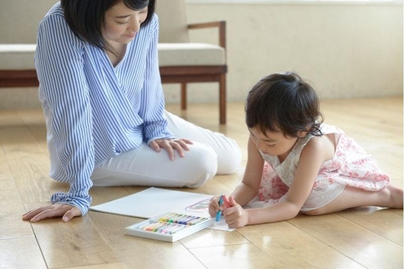 幼児教育に「絵」を取り入れたい！パパママができるサポートは？