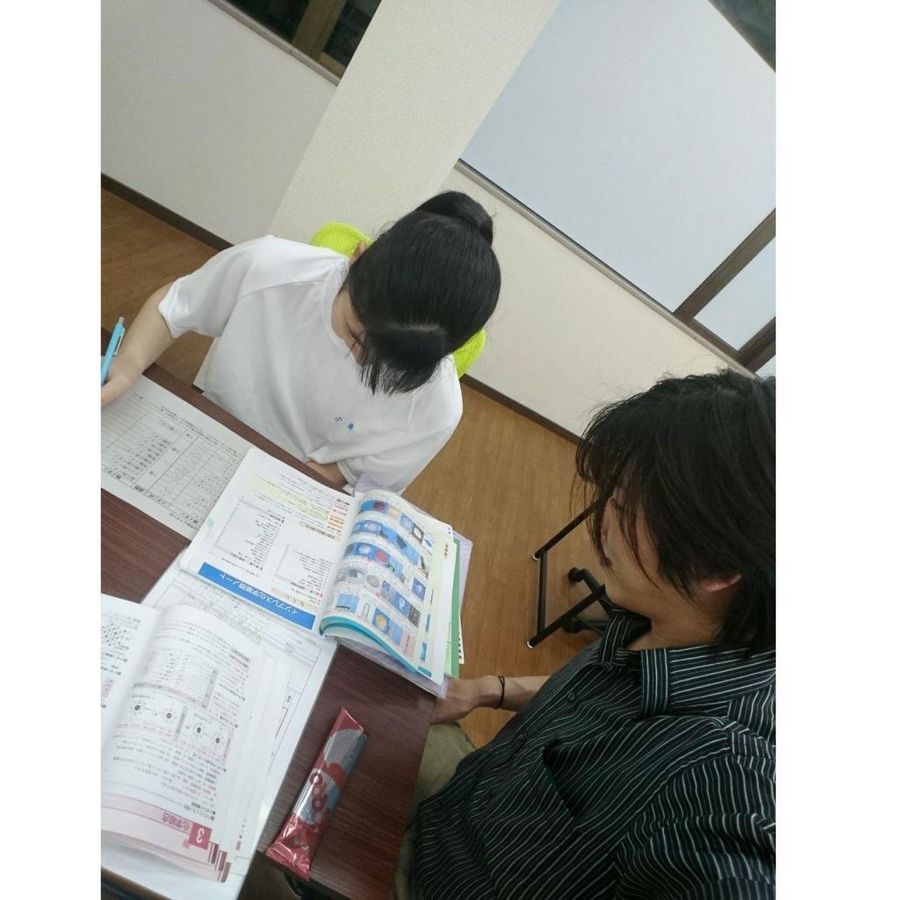 個別指導塾あすがく 教室 4