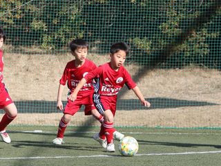 東急Sレイエス フットボールスクール 東山田12