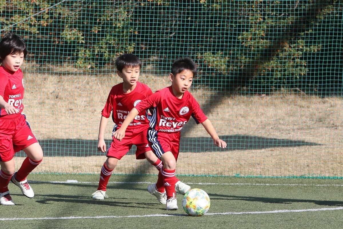 東急Sレイエス フットボールスクール 東山田12